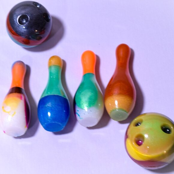 Bowling Ball Set - Picture 3 of 3
